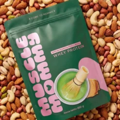 Białko MATCHA MOMMY Whey Protein – Masło Orzechowe 600g – Muscle Mommy