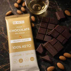 Czekolada Keto Wegańska z Olejem MCT – Chrupiący Migdał 80g – BeKeto