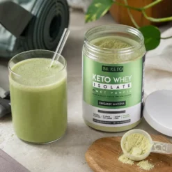 Izolat Białka z Olejem MCT – Matcha 300g – BeKeto