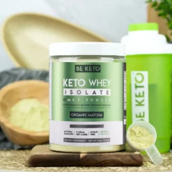 Izolat Białka z Olejem MCT – Matcha 300g – BeKeto