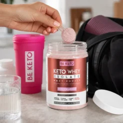 Izolat Białka z Olejem MCT – Świeża Truskawka 300g – BeKeto