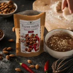 Migdały Prażone – Chilli słodzone ksylitolem 100g – Pięć Przemian